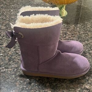 Kookaburra by UGG Lavender Suede Boots with Shearling size 5